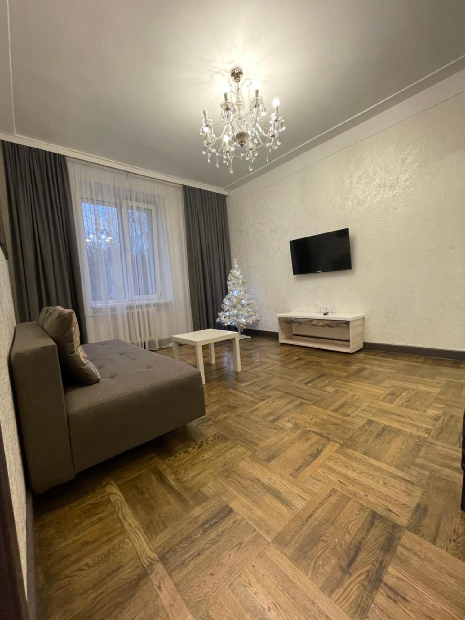 On Soborna 101 Apartment *
